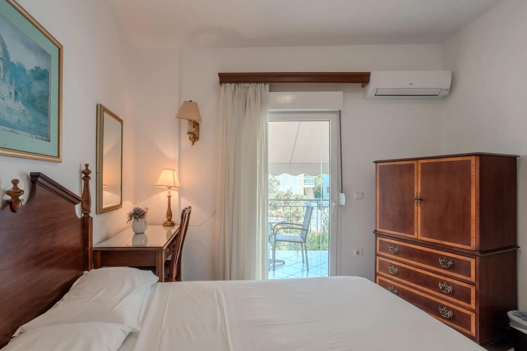 Zimmer 3 · Bergblick — Schlafzimmer