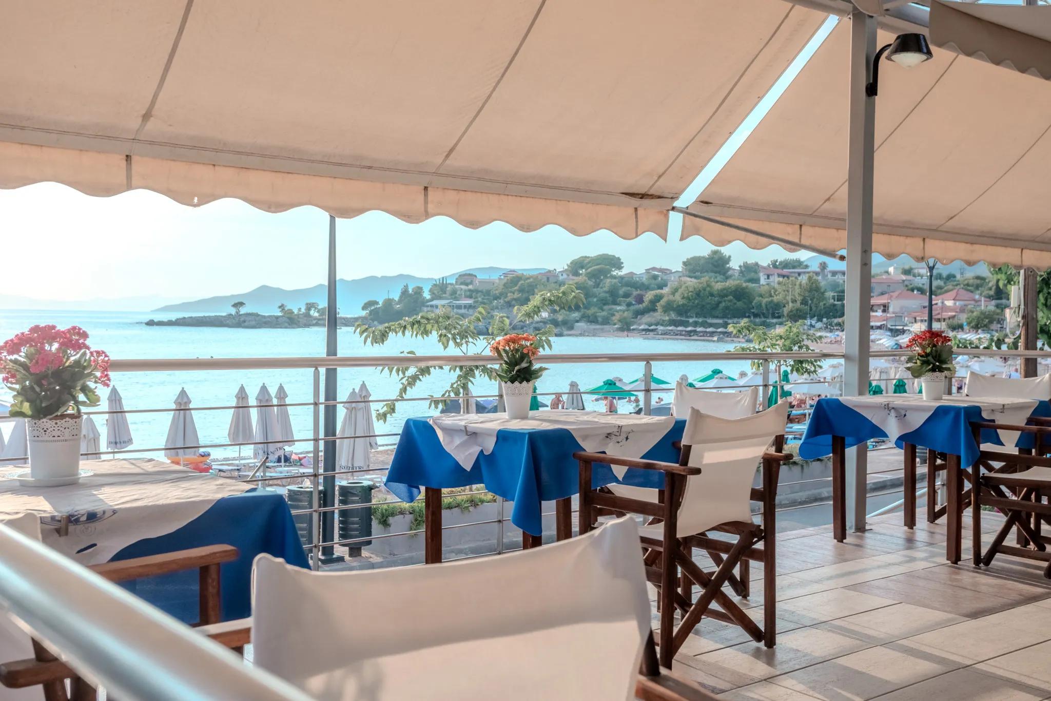 The sea-view terrace